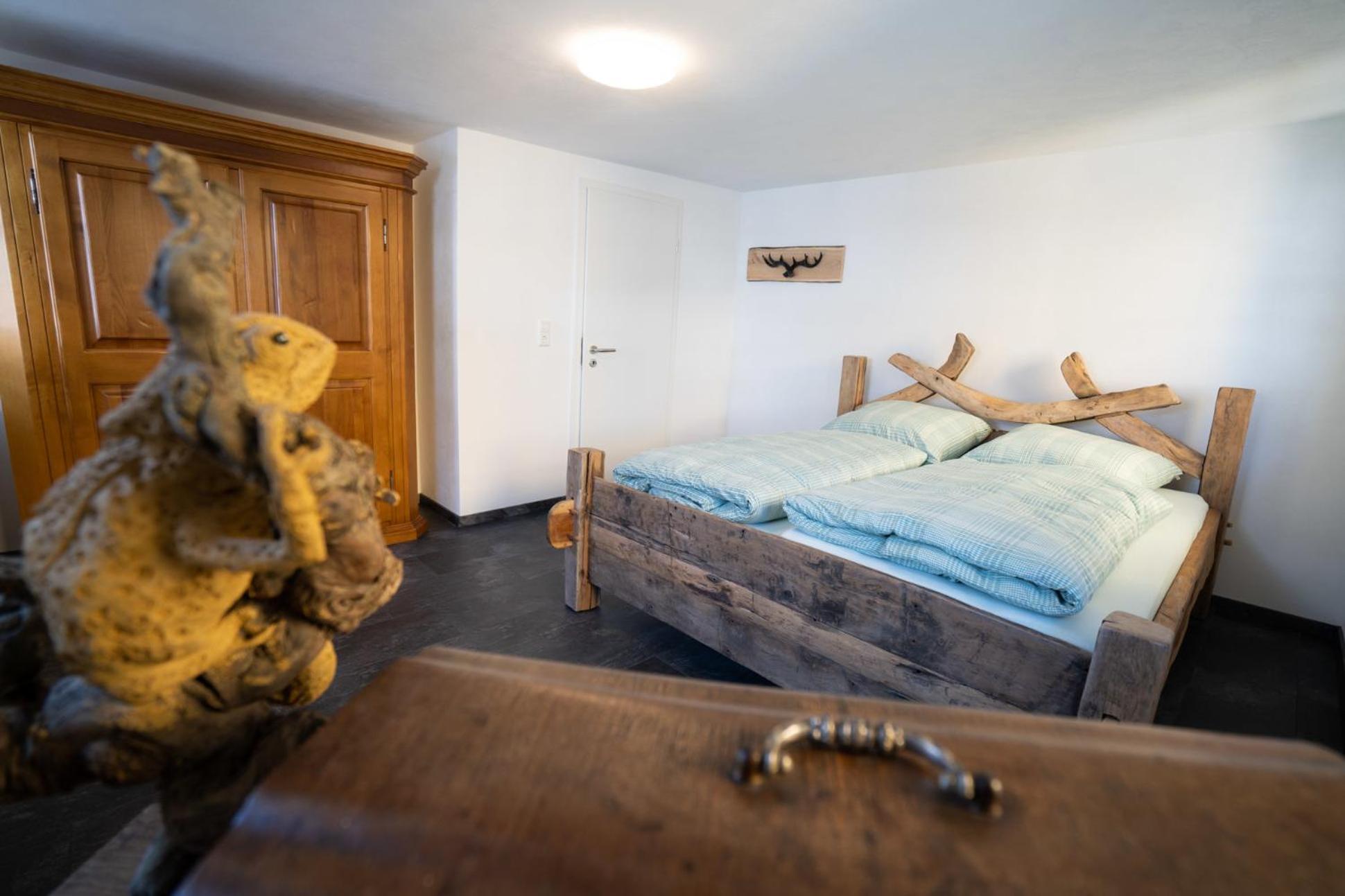 Fewo Schwarzwaldstern 2, Todtnau, 4 Schlafzimmer Extérieur photo